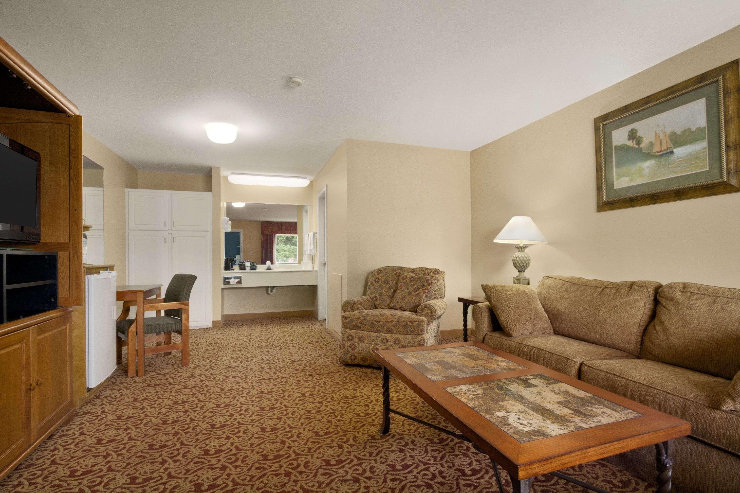 Days Inn By Wyndham Alexander City Extérieur photo